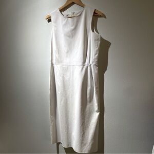 Jill Saunders white sleeveless cotton coated leather like shift dress, great